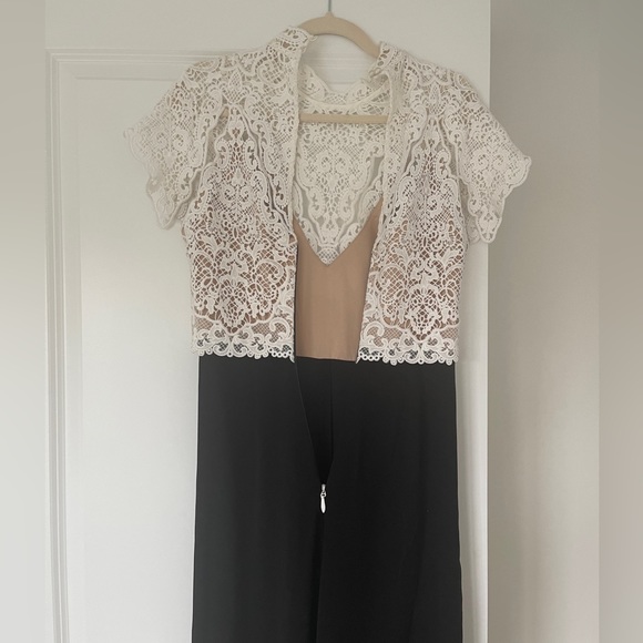 Catherine Deane Lace Jumpsuit - Picture 3 of 14